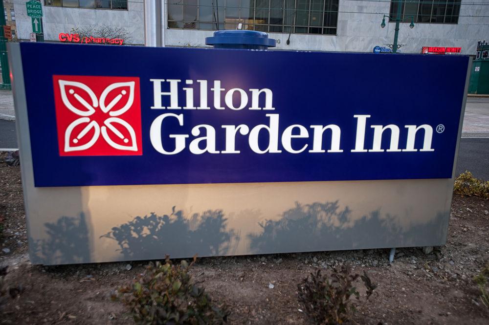 The Hilton Garden Inn Buffalo-Downtown Εξωτερικό φωτογραφία