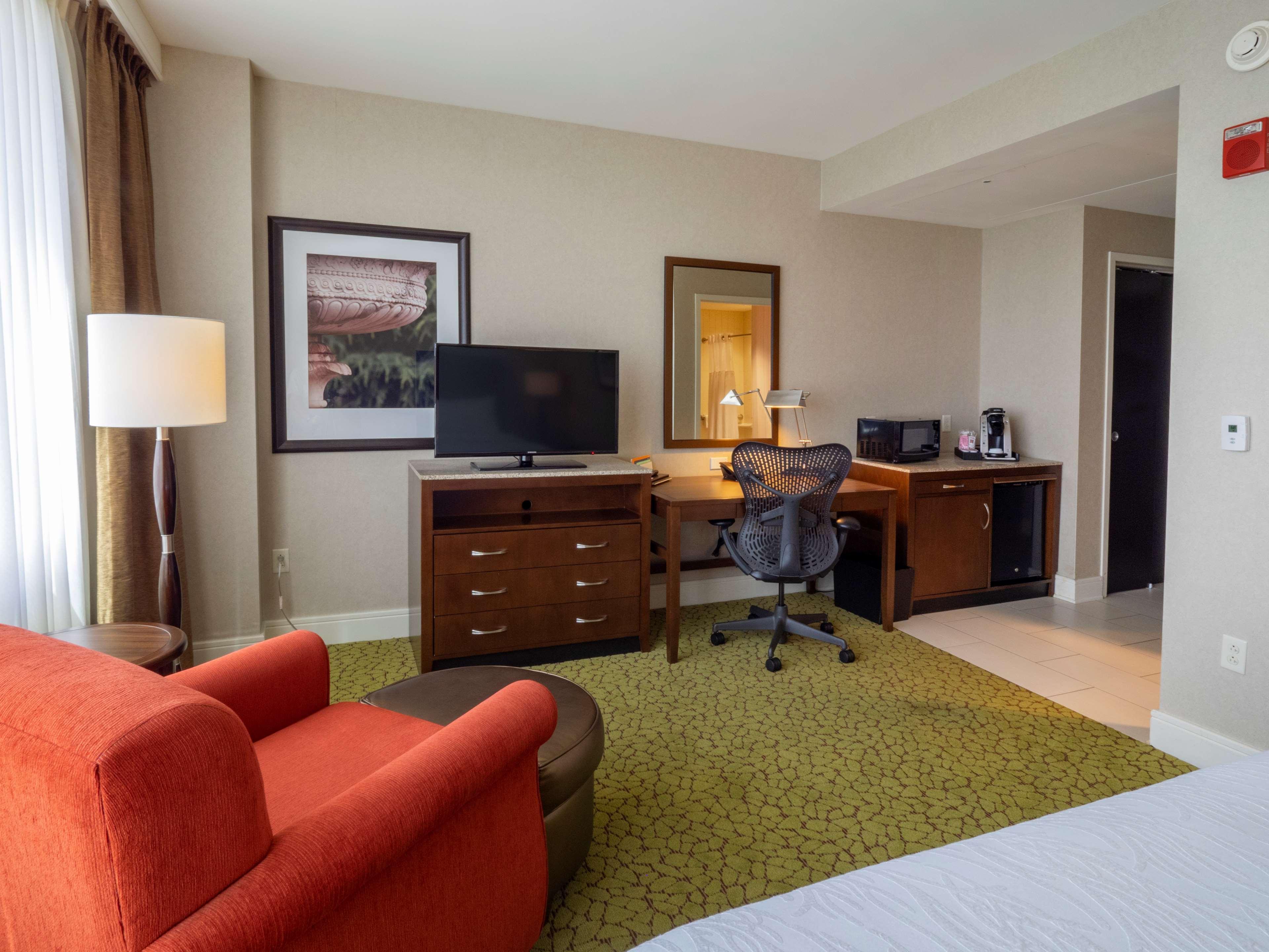 The Hilton Garden Inn Buffalo-Downtown Εξωτερικό φωτογραφία