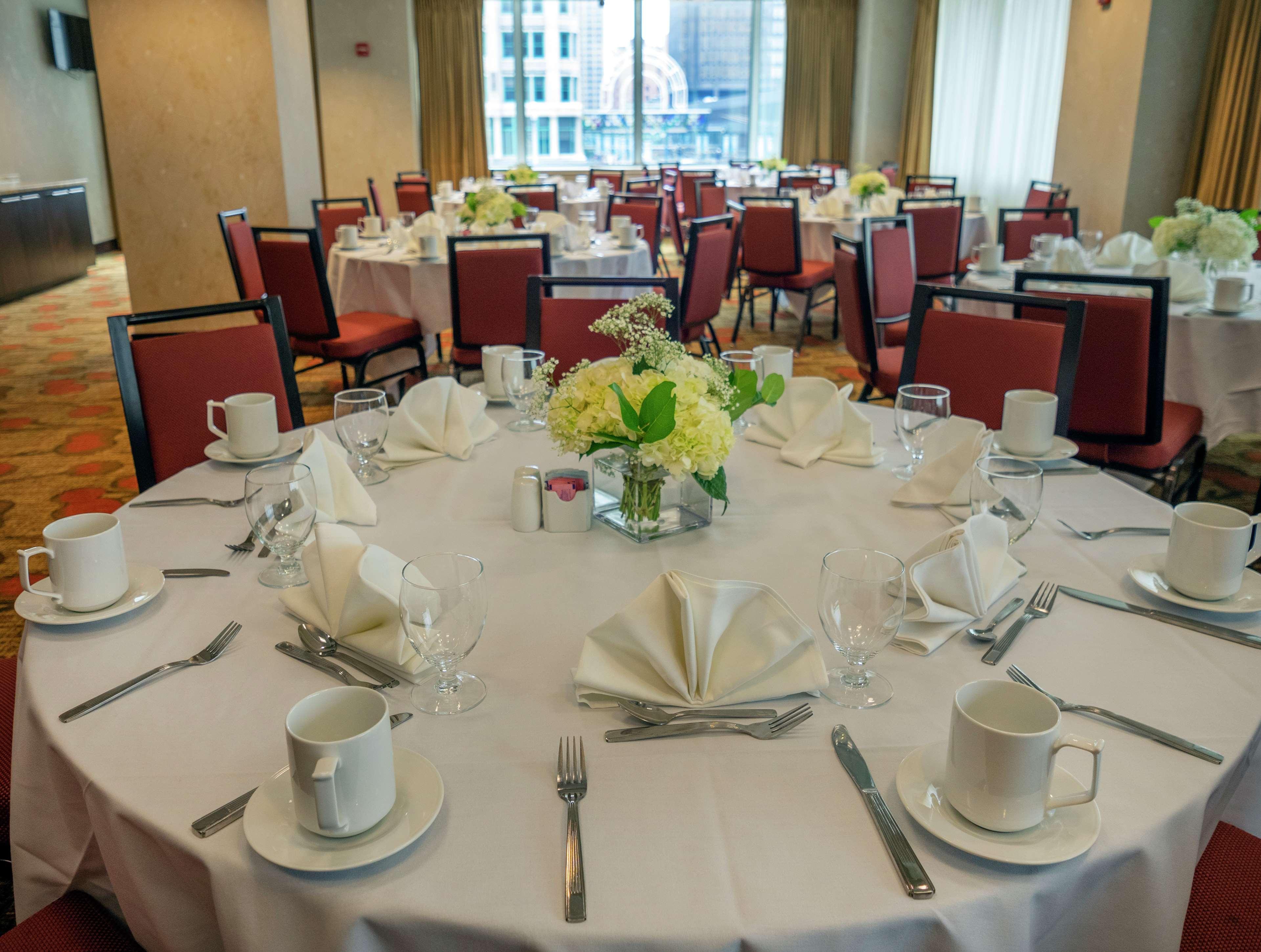 The Hilton Garden Inn Buffalo-Downtown Εξωτερικό φωτογραφία