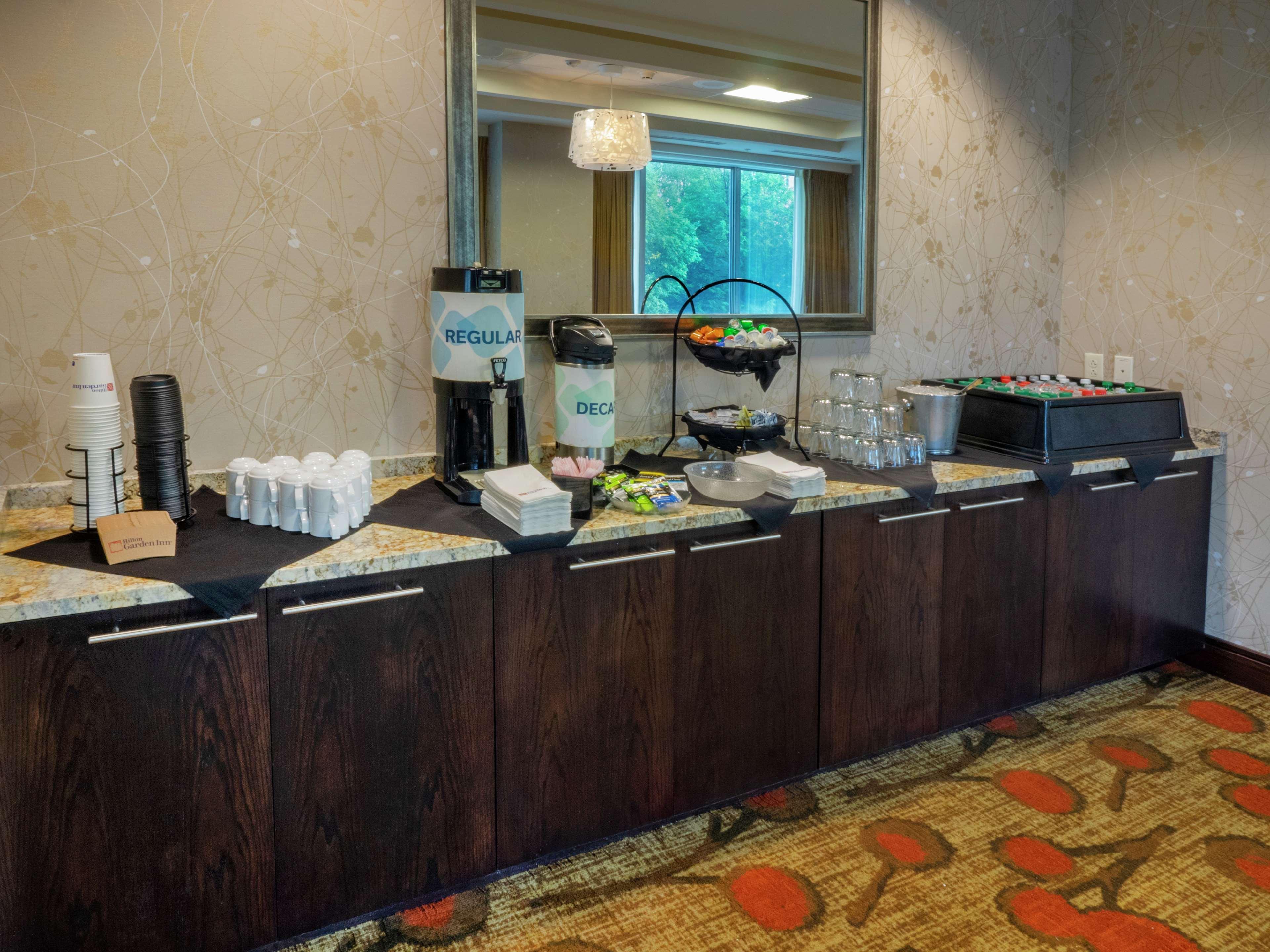 The Hilton Garden Inn Buffalo-Downtown Εξωτερικό φωτογραφία