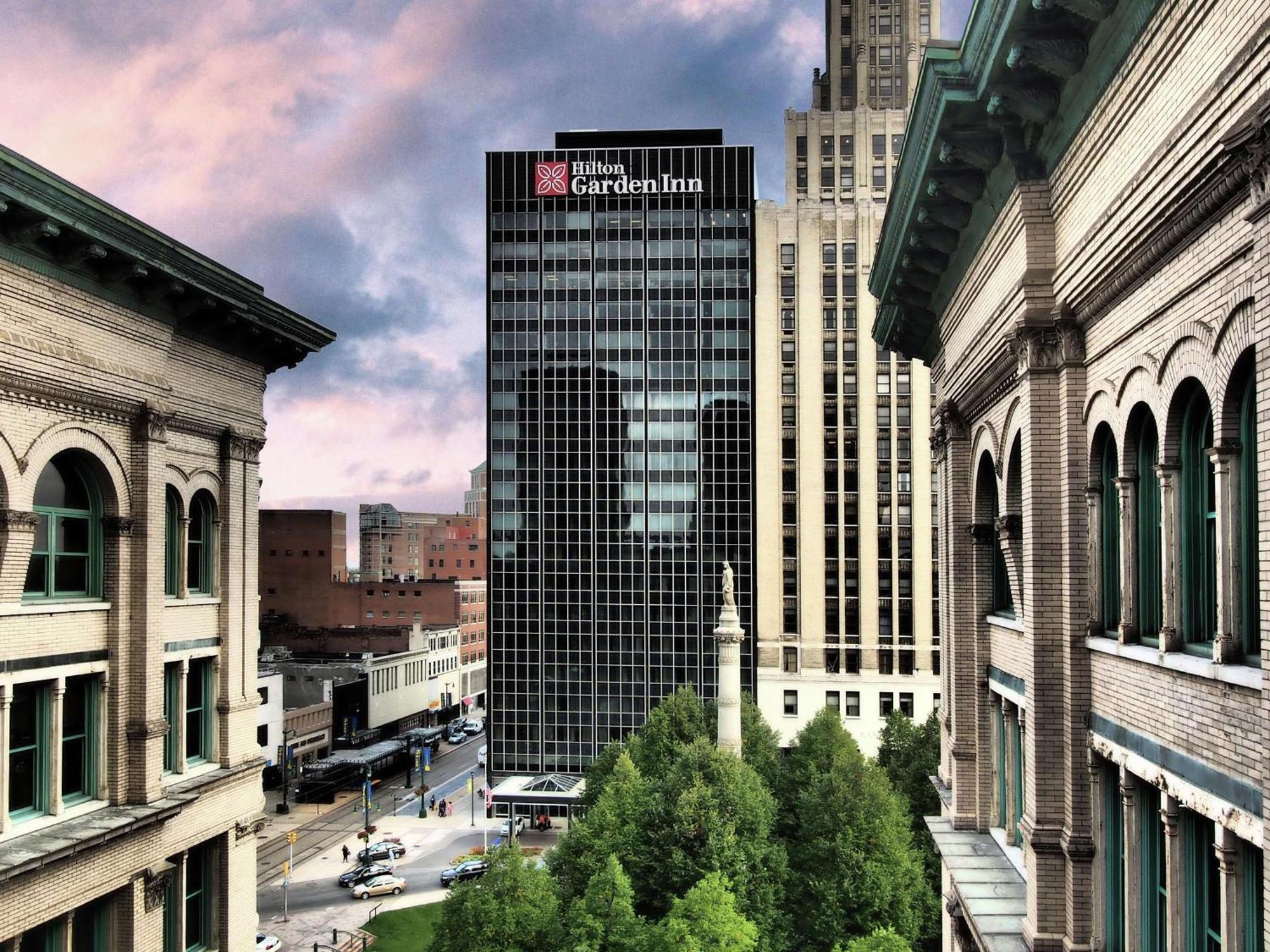 The Hilton Garden Inn Buffalo-Downtown Εξωτερικό φωτογραφία