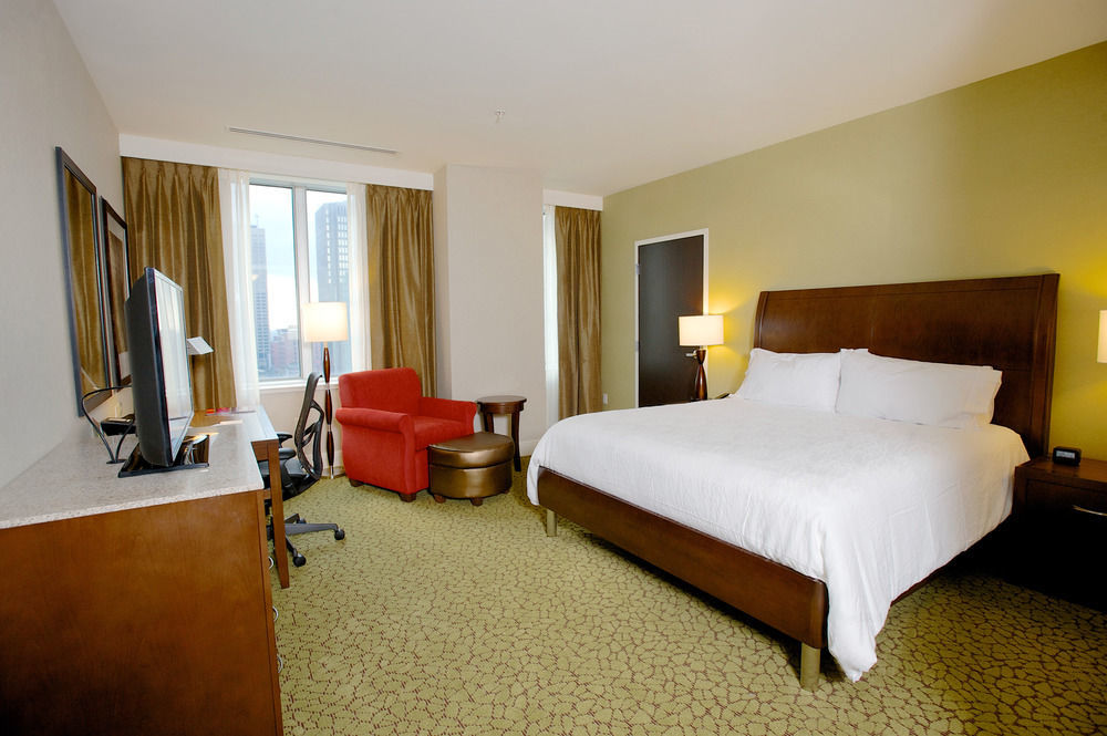 The Hilton Garden Inn Buffalo-Downtown Εξωτερικό φωτογραφία