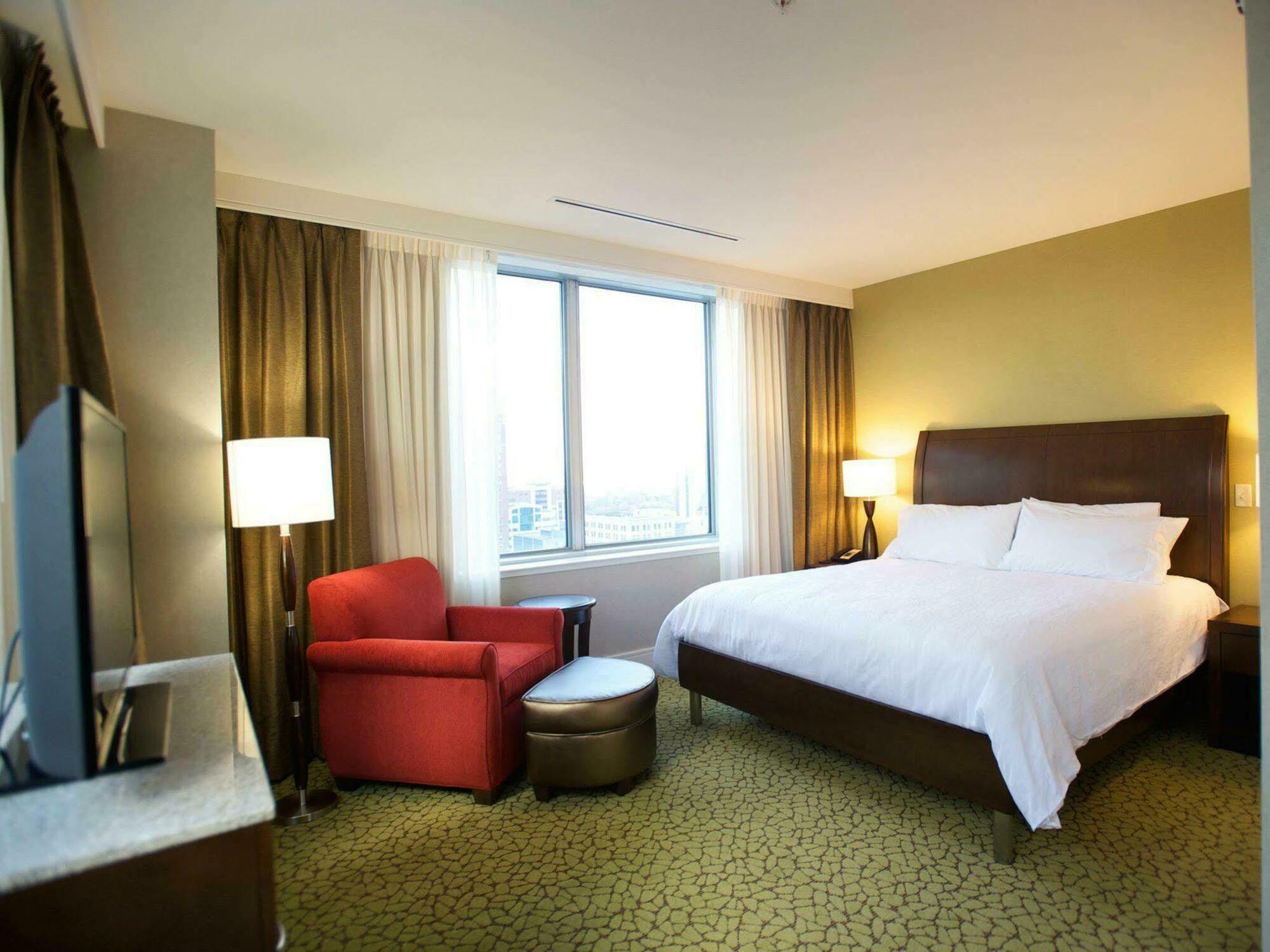 The Hilton Garden Inn Buffalo-Downtown Εξωτερικό φωτογραφία