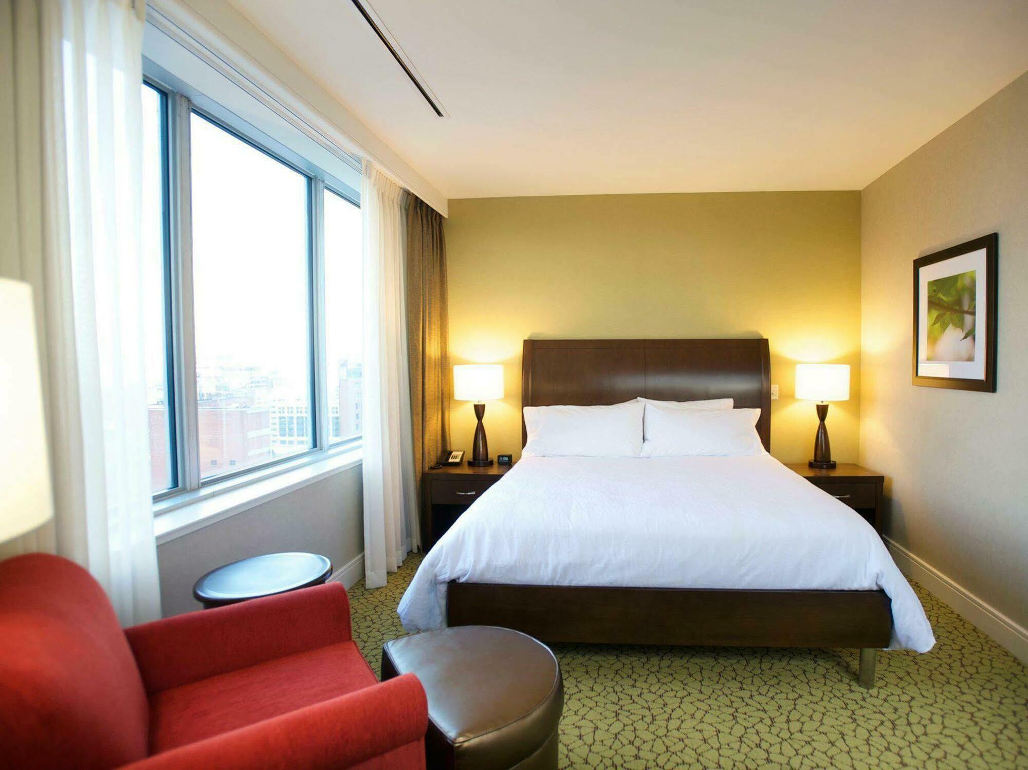 The Hilton Garden Inn Buffalo-Downtown Εξωτερικό φωτογραφία